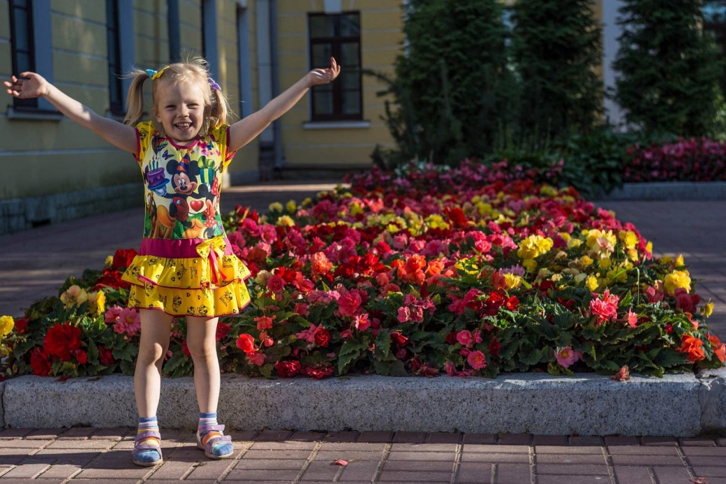 Parusan Комплект Блестяща коса-сияйна кожа-здрави нокти